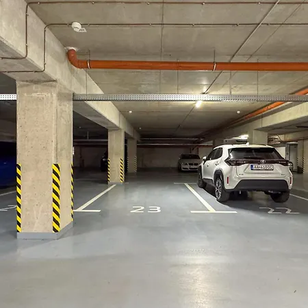 Flexihome Sk - Euphoria - 45m2 - Garage Parking * Košice